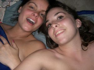 Aniya massage sexe à Borgo, 2B